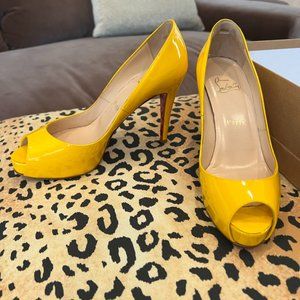 Christian Louboutin Bright Yellow Very Prive 100 size 38